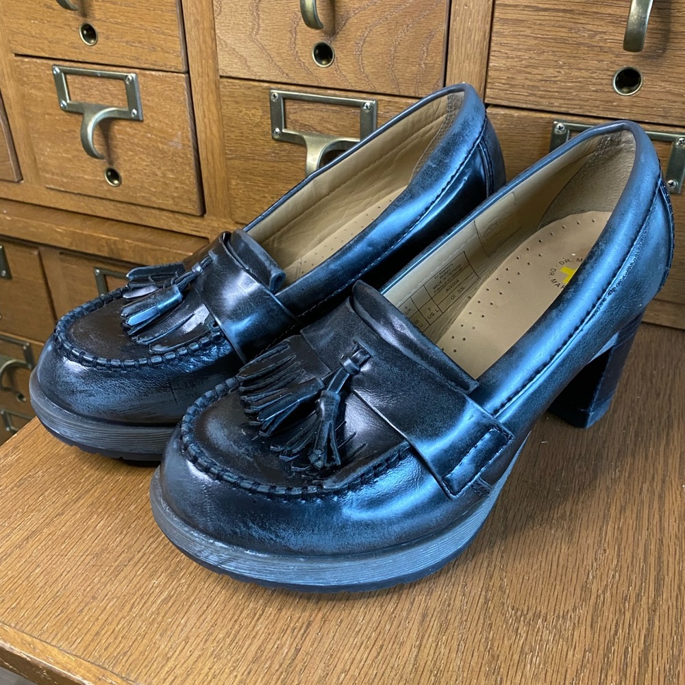RARE Y2K Dr. Martens Platform Heel Kiltie Tassel Fringe Chunky Loafers Size 7